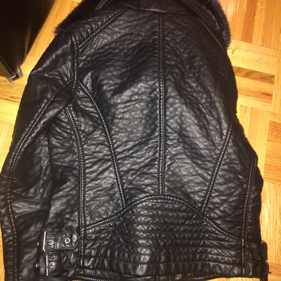 BCBGeneration XS Faux Fur women’s coat - Picture 6 of 8